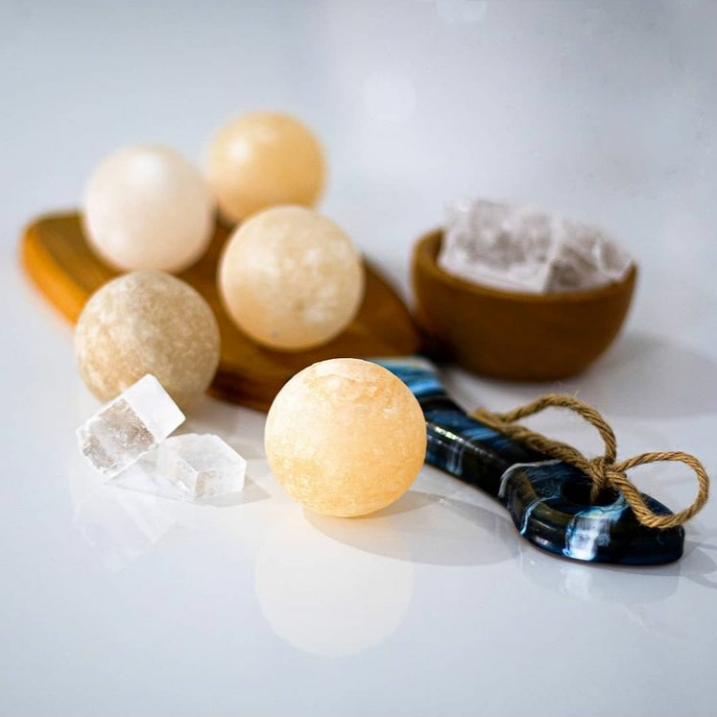 گوی سنگ نمک ماساژ